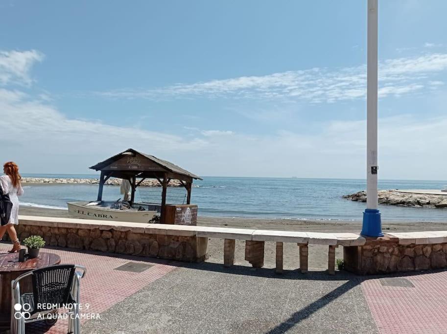 Malaga Beach, Pedregalejo Apt.4/6 2 Hab. Kültér fotó